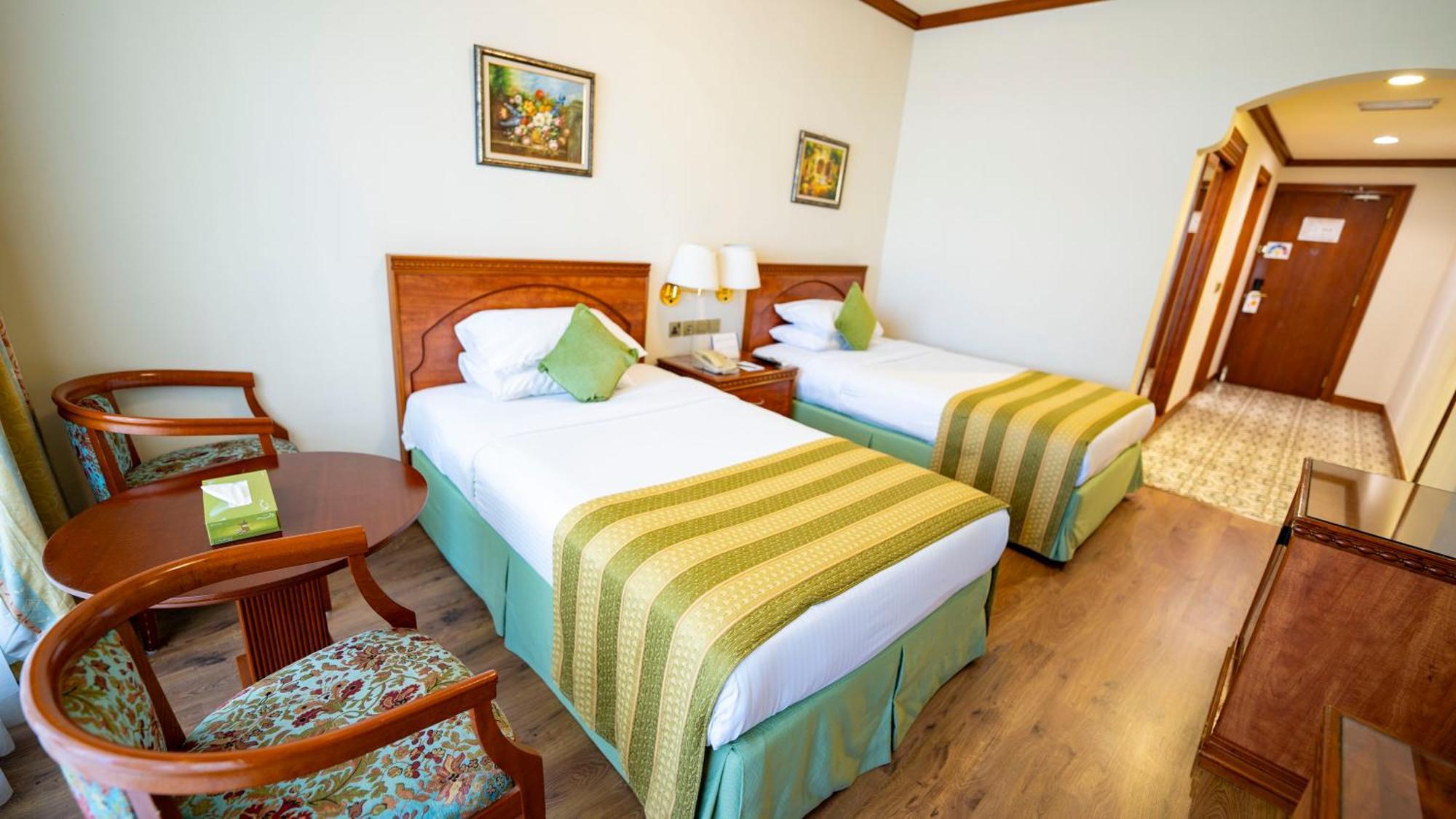 Riviera 4*